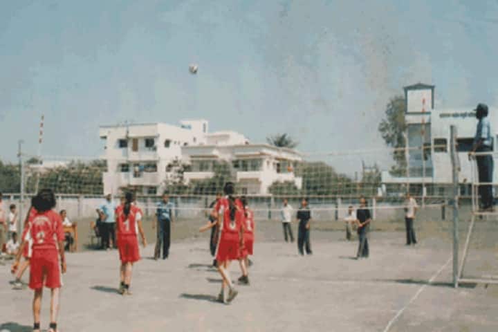 Smt Vatsalabai Naik Mahila Mahavidyalaya campus in Pusad, Maharashtra, India — photo 2