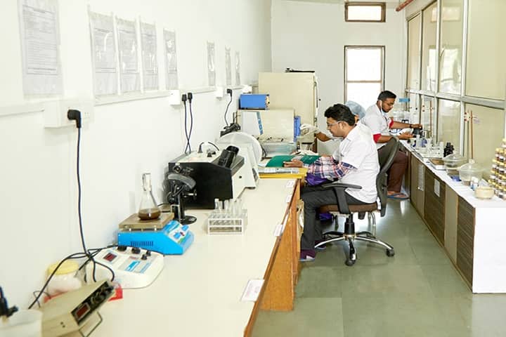 JP Institute of Ayurveda and Medical Science campus in Patna, Bihar, India — photo 2
