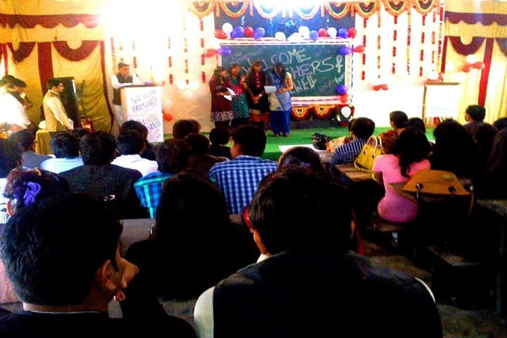 MMH College campus in Ghaziabad, Uttar Pradesh, India — photo 4