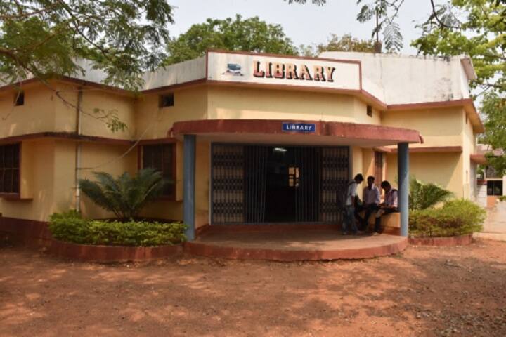 Shri Dnyanesh Mahavidyalaya campus in Chandrapur, Maharashtra, India — photo 3