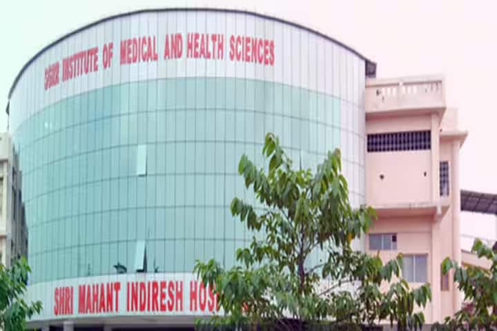 Shri Guru Ram Rai Institute of Medical and Health Sciences campus in Dehradun, Uttarakhand, India — photo 1