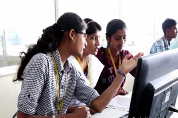 Sahakar Maharshi Bhausaheb Santuji Thorat College of Arts Science and Commerce campus in Sangamner, Maharashtra, India — photo 5