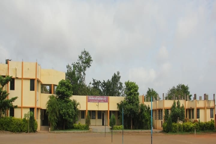 Solapur Zilla Samaj Seva Mandal's Santosh Bhimrao Patil Arts Commerce and Science College campus in Mandrup, Maharashtra, India — photo 1