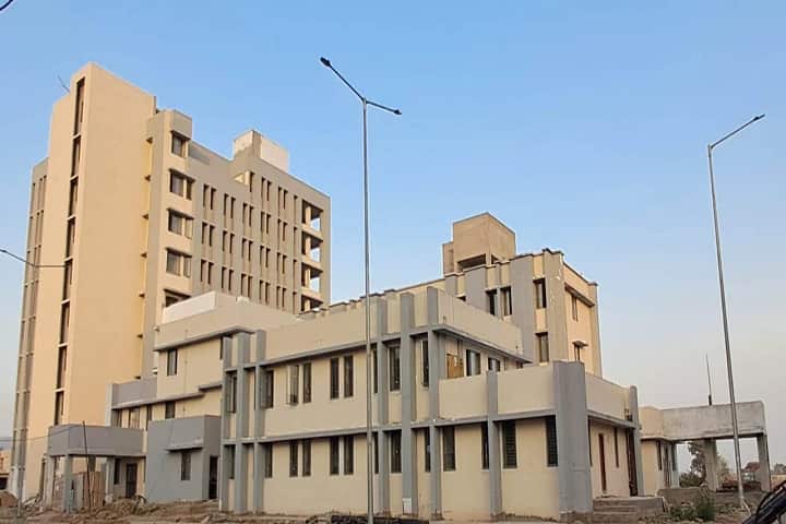 Government Medical College campus in Haridwar, Uttarakhand, India — photo 1