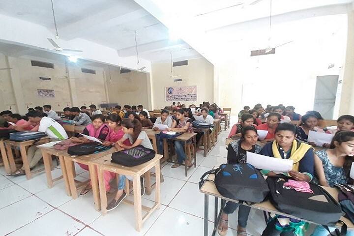 Government Mahatma Gandhi College campus in Jawad, Madhya Pradesh, India — photo 3