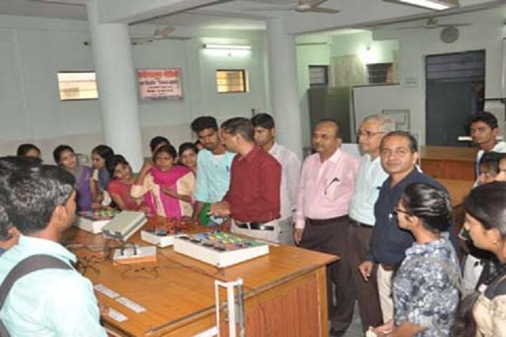 Netaji Subhashchandra Bose Government College campus in Biaora, Madhya Pradesh, India — photo 3