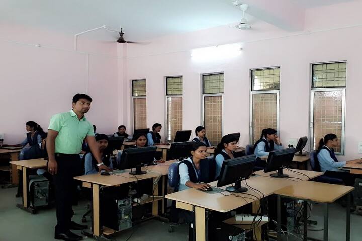 Government College campus in Chhapara, Madhya Pradesh, India — photo 2
