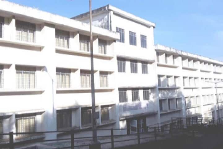 Nivrutti Babaji Navale College of Commerce campus in Lonavala, Maharashtra, India — photo 1