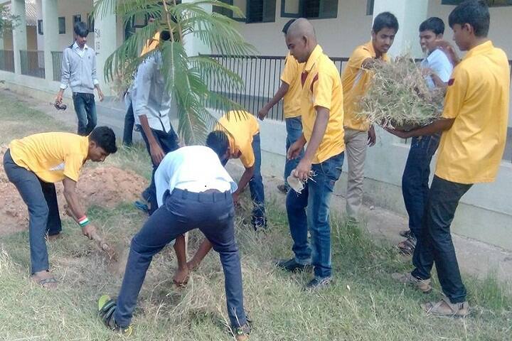 Government Boys College campus in Chintamani, Karnataka, India — photo 5