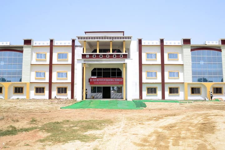 Dr Vijay Institute of Education and Technology campus in Varanasi, Uttar Pradesh, India — photo 1