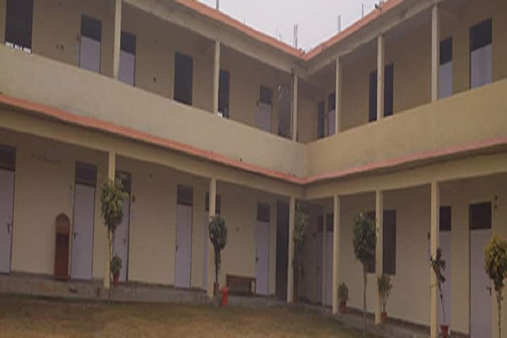 CD Girls Degree College campus in Lucknow, Uttar Pradesh, India — photo 1