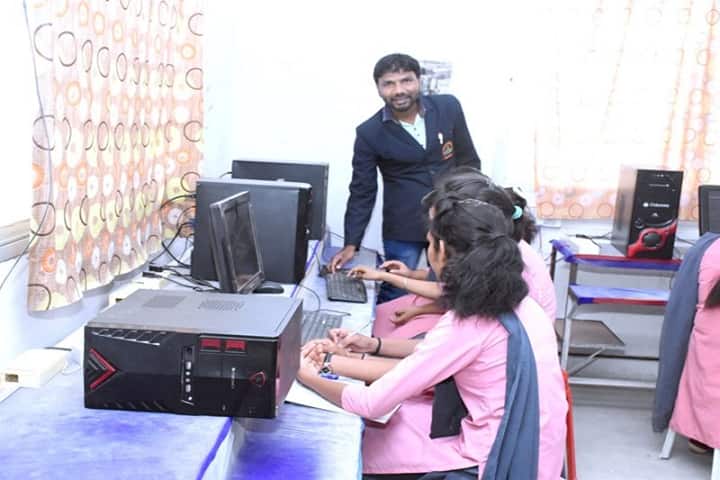 Pt Dwarika Prasad College campus in Athner, Madhya Pradesh, India — photo 3