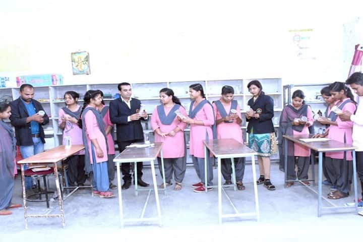 Pt Dwarika Prasad College campus in Athner, Madhya Pradesh, India — photo 5