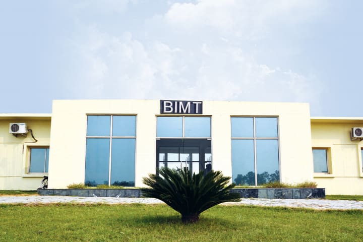 Brij Mohan Institute Of Management and Technology campus in Gurgaon, Haryana, India — photo 1