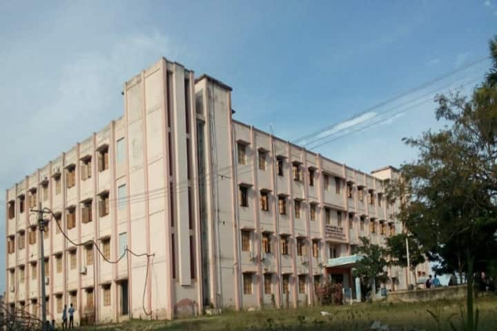 Government Polytechnic College campus in Thiruvarur, Tamil Nadu, India — photo 1