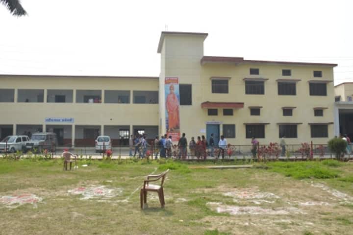 Heeralal Ramniwas Post Graduate College campus in Khalilabad, Uttar Pradesh, India — photo 1
