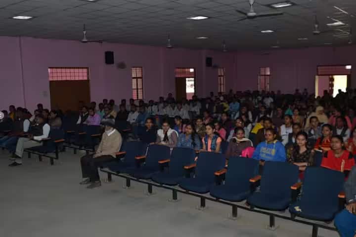 Maharana Pratap Government PG College campus in Gadarwara, Madhya Pradesh, India — photo 3