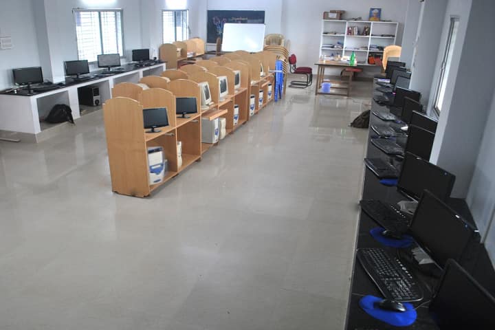 NRK and KSR Gupta Degree College campus in Tenali, Andhra Pradesh, India — photo 3