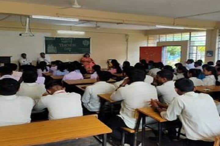 Pravara Rural Education Society's College of Agriculture Business Management campus in Loni, Maharashtra, India — photo 4