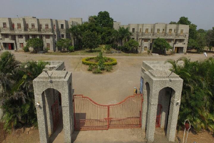 Pravara Rural Education Society's College of Agriculture Business Management campus in Loni, Maharashtra, India — photo 5