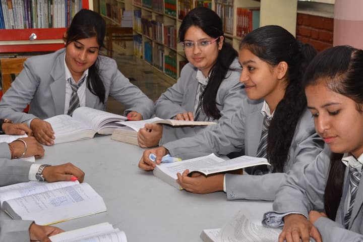 Dev Bhoomi Institute of Polytechnic campus in Saharanpur, Uttar Pradesh, India — photo 3