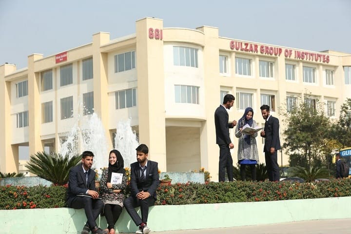 Gulzar School of Management campus in Ludhiana, Punjab, India — photo 1