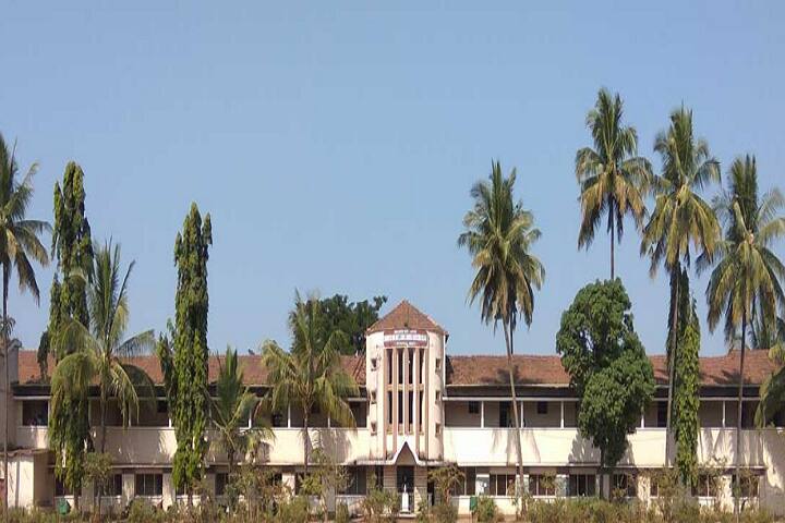 Karmaveer Hire Arts Science Commerce and Education College campus in Gargoti, Maharashtra, India — photo 2