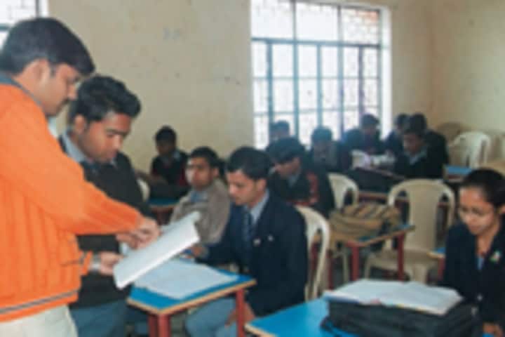 Shafi Degree College campus in Bisalpur, Uttar Pradesh, India — photo 3