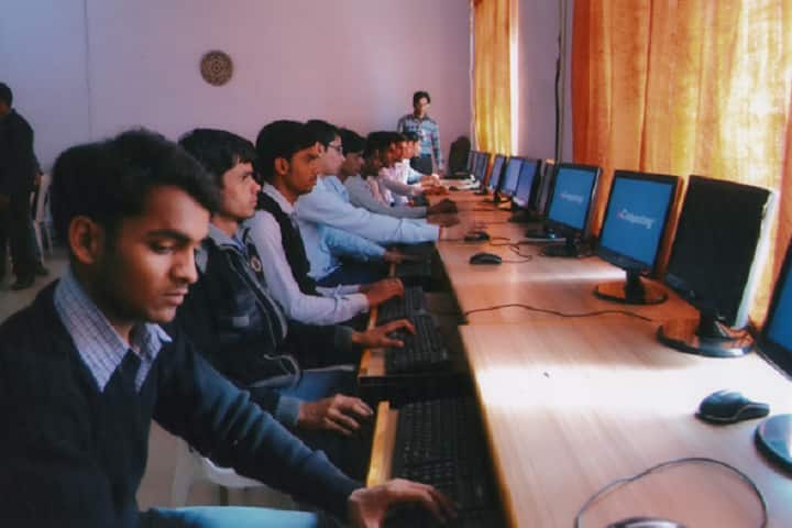 Shafi Degree College campus in Bisalpur, Uttar Pradesh, India — photo 5