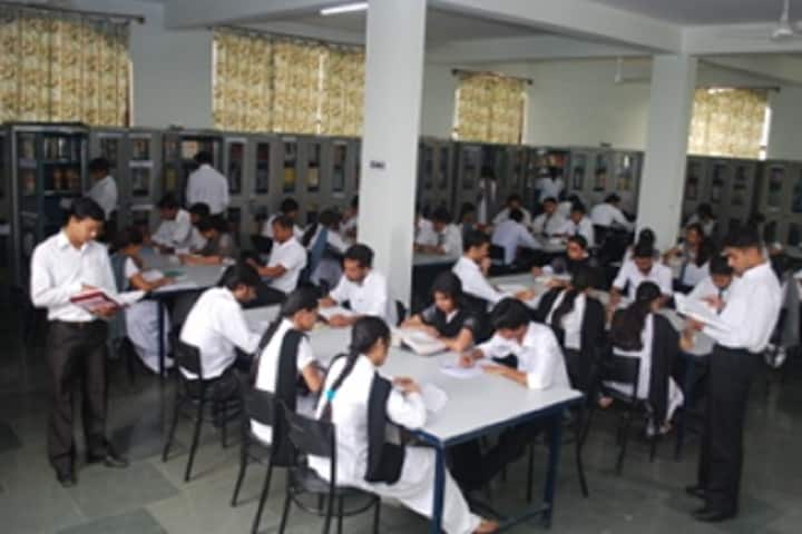 Sardar Vallabh Bhai Patel Subharati Institute of Law campus in Meerut, Uttar Pradesh, India — photo 2