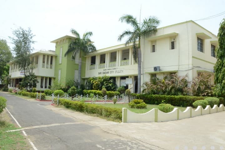 Shri Binzani City College campus in Nagpur, Maharashtra, India — photo 1