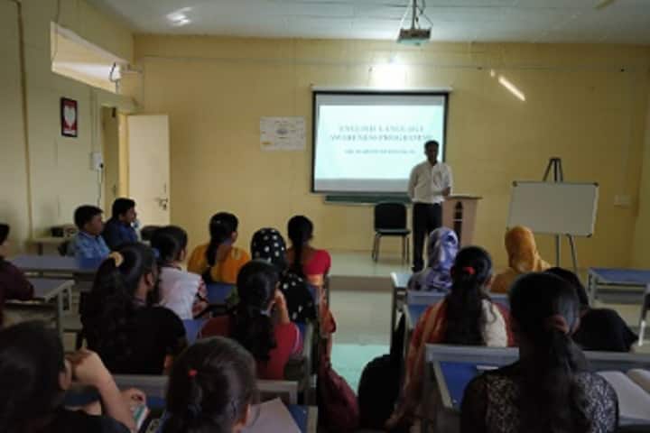 Shivai Charitable Trust's College of Pharmacy campus in Osmanabad, Maharashtra, India — photo 1