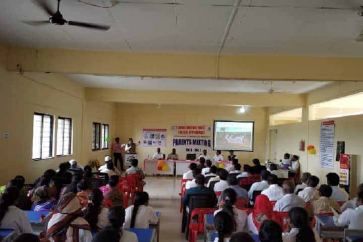 Shivai Charitable Trust's College of Pharmacy campus in Osmanabad, Maharashtra, India — photo 3