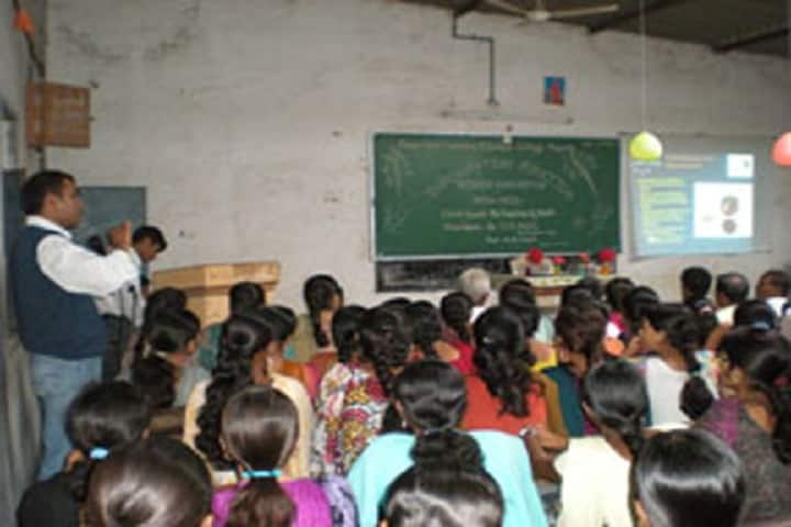 KVP Sanstha's Kisan Arts Commerce and Science College campus in Parola, Maharashtra, India — photo 4