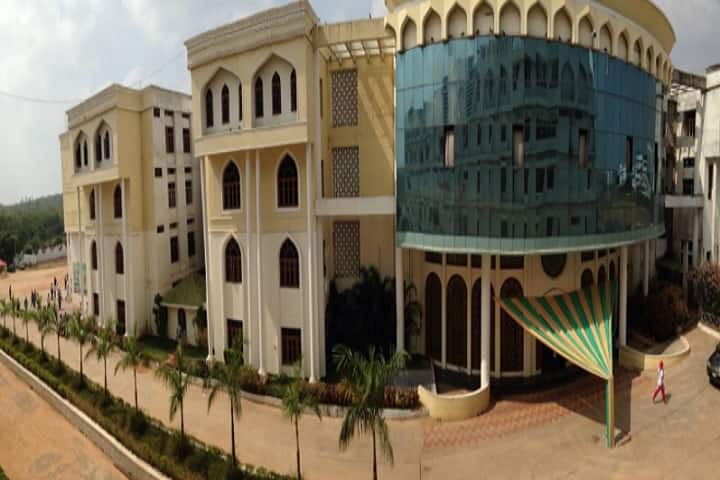 SIMS Hyderabad campus in Hyderabad, Telangana, India — photo 1