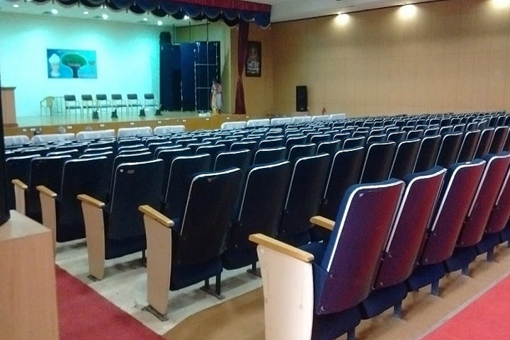 SVS Medical College campus in Mahabubnagar, Telangana, India — photo 2