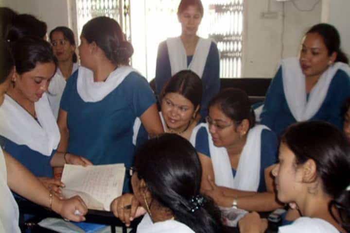 Maharshi Vedvyas Mahavidyalaya campus in Gwalior, Madhya Pradesh, India — photo 1