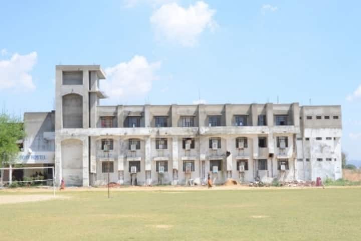 Jaipur Dental College campus in Jaipur, Rajasthan, India — photo 6