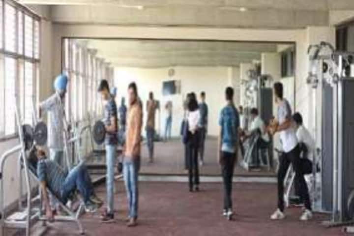 Government College of Commerce and Business Administration campus in Chandigarh, India — photo 4