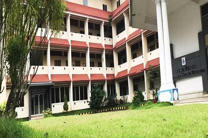 Indira Gandhi Institute of Dental Sciences campus in Nellikuzhi, Kerala, India — photo 1