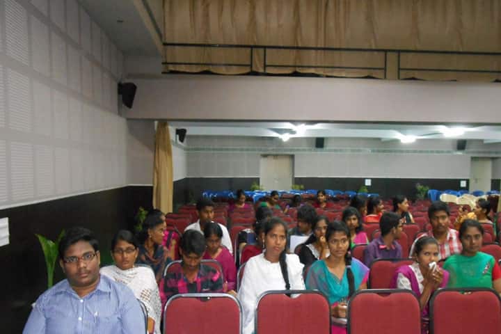 Dr VIPM College of Physiotherapy campus in Kapuluppada, Andhra Pradesh, India — photo 2