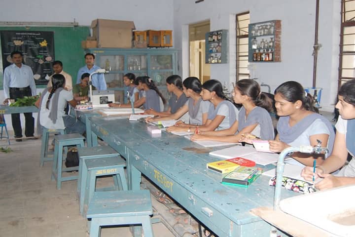 RG Bagdia Arts SB Lakhotia Commerce and R Bezonji Science College campus in Jalna, Maharashtra, India — photo 4