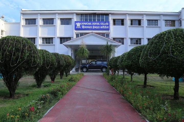 Himachal Dental College campus in Mandi, Himachal Pradesh, India — photo 1