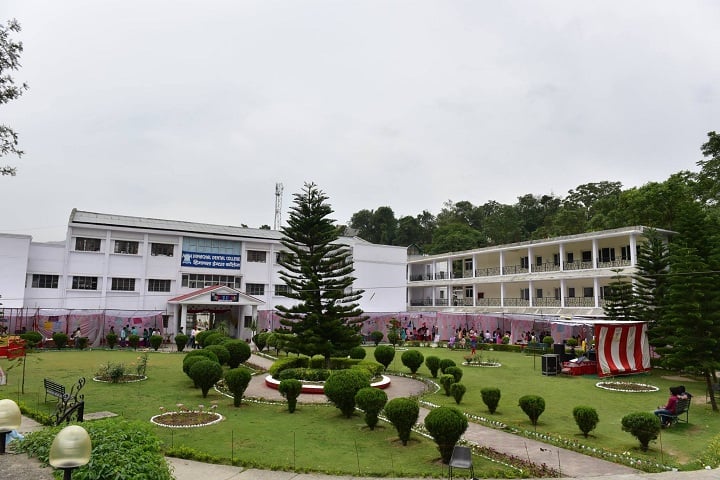 Himachal Dental College campus in Mandi, Himachal Pradesh, India — photo 2