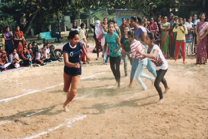 Yashoda Girls Arts And Commerce College campus in Nagpur, Maharashtra, India — photo 5