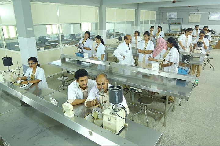 Mamata Medical College campus in Khammam, Telangana, India — photo 6