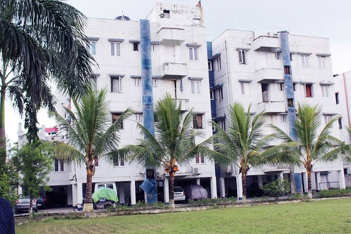 Guru Nanak Institute of Dental Science and Research campus in Kolkata, West Bengal, India — photo 6
