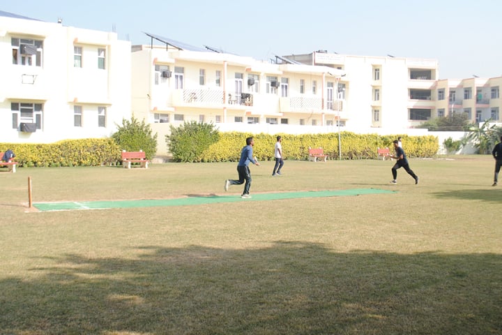 Guru Nanak Dev Dental College and Research Institute campus in Sangrur, Punjab, India — photo 6