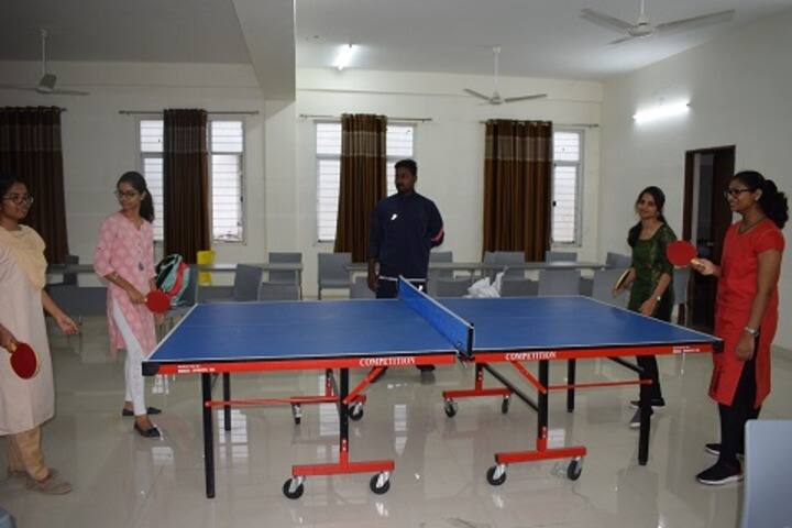Mamata Academy of Medical Sciences campus in Hyderabad, Telangana, India — photo 4