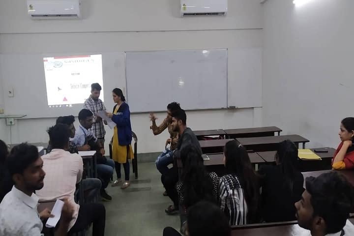 Sasmira's Institute of Commerce and Science campus in Mumbai, Maharashtra, India — photo 1